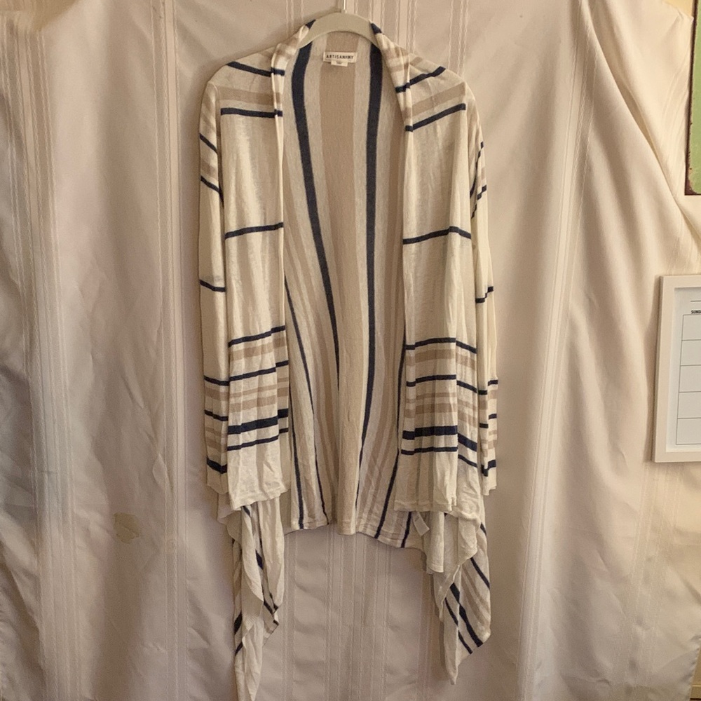 Artisan NY Ivory and Navy Open Shrug